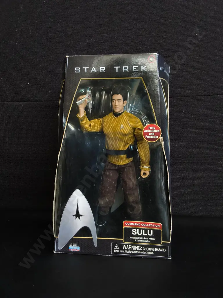 2009 PLAYMATES STAR TREK COMMAND COLLECTION SULU 12 INCH, BOXED Image 1++
