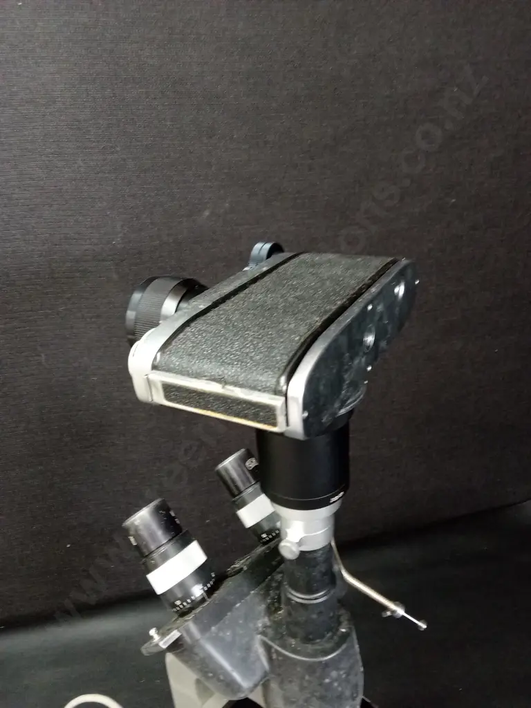 VINTAGE JAPANESE KYOWA COMPOUND MICROSCOPE, WF10X EYE PIECE Image 1++