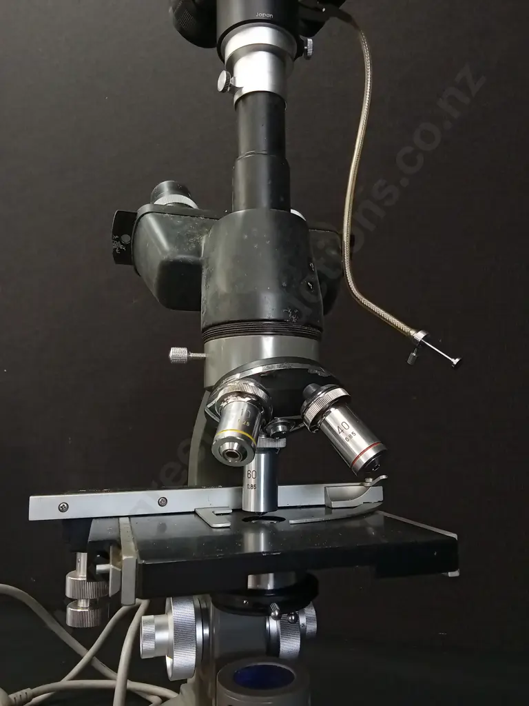 VINTAGE JAPANESE KYOWA COMPOUND MICROSCOPE, WF10X EYE PIECE Image 1++