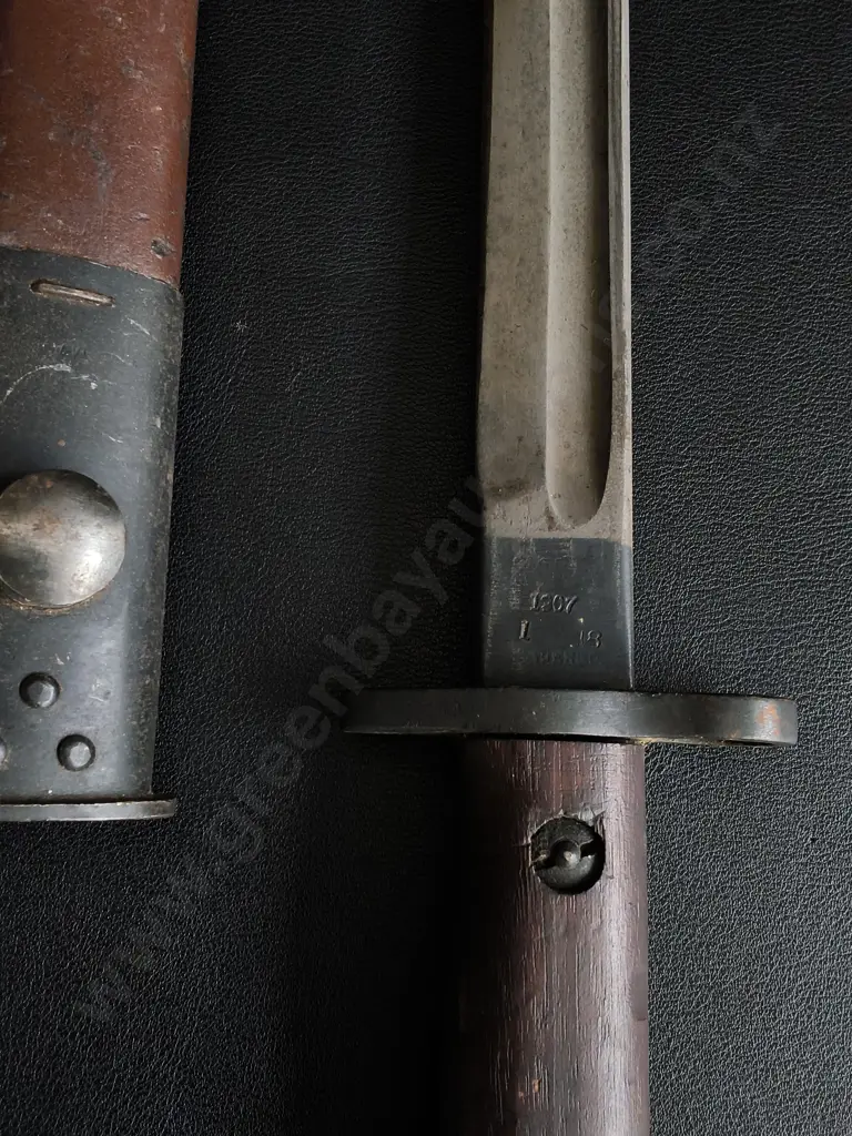 BRITISH PATTERN 1907 SMLE BAYONET WITH SCABBARD Image 1++