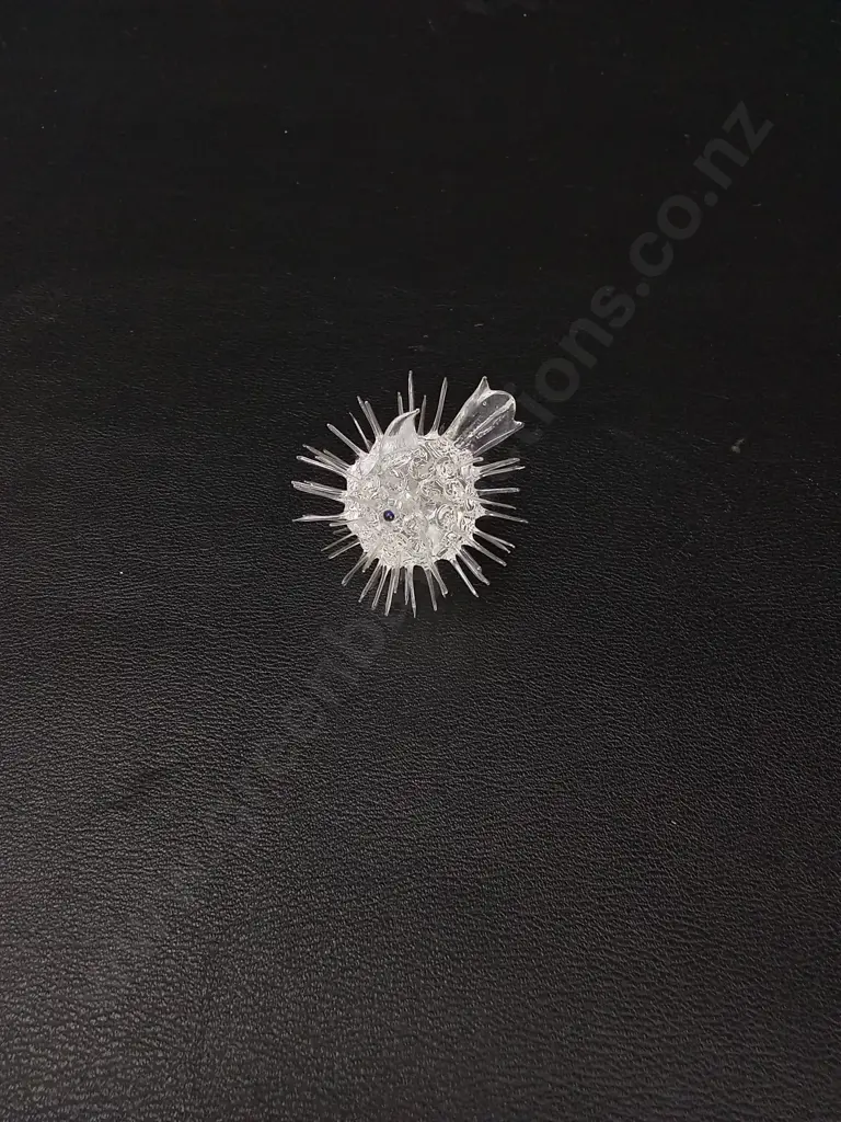 7 GLASS ORNAMENTS TALLEST H9CM Image 1++