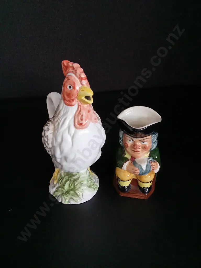 5 DECORATIVE ITEMS INCLUDING VINTAGE JAPANESE SALT AND PEPPER SHAKERS H8.5CM Image 1++