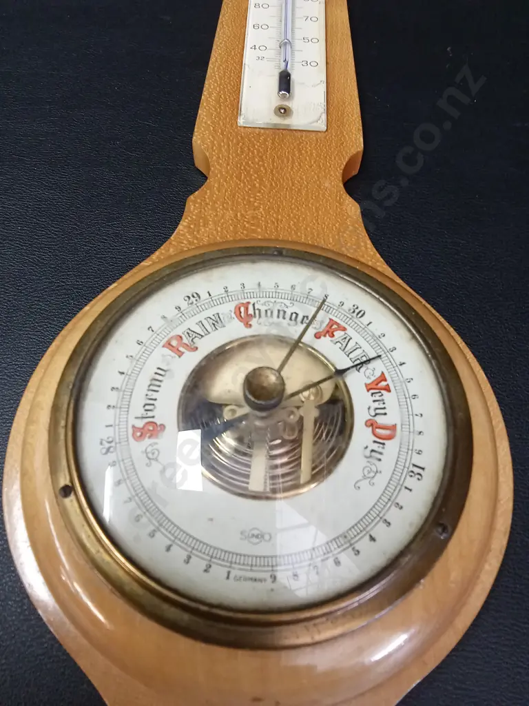 VINTAGE WOOD-MOUNTED WEATHER MASTER BAROMETER H43CM Image 1++
