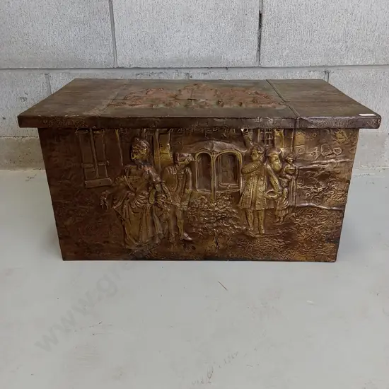 VINTAGE EMBOSSED BRASS CLAD WOODEN CHEST, H 31CM X W 61CM X D 36CM