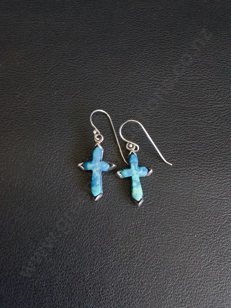 STIRLING SILVER CROSS EARRINGS Image 1++