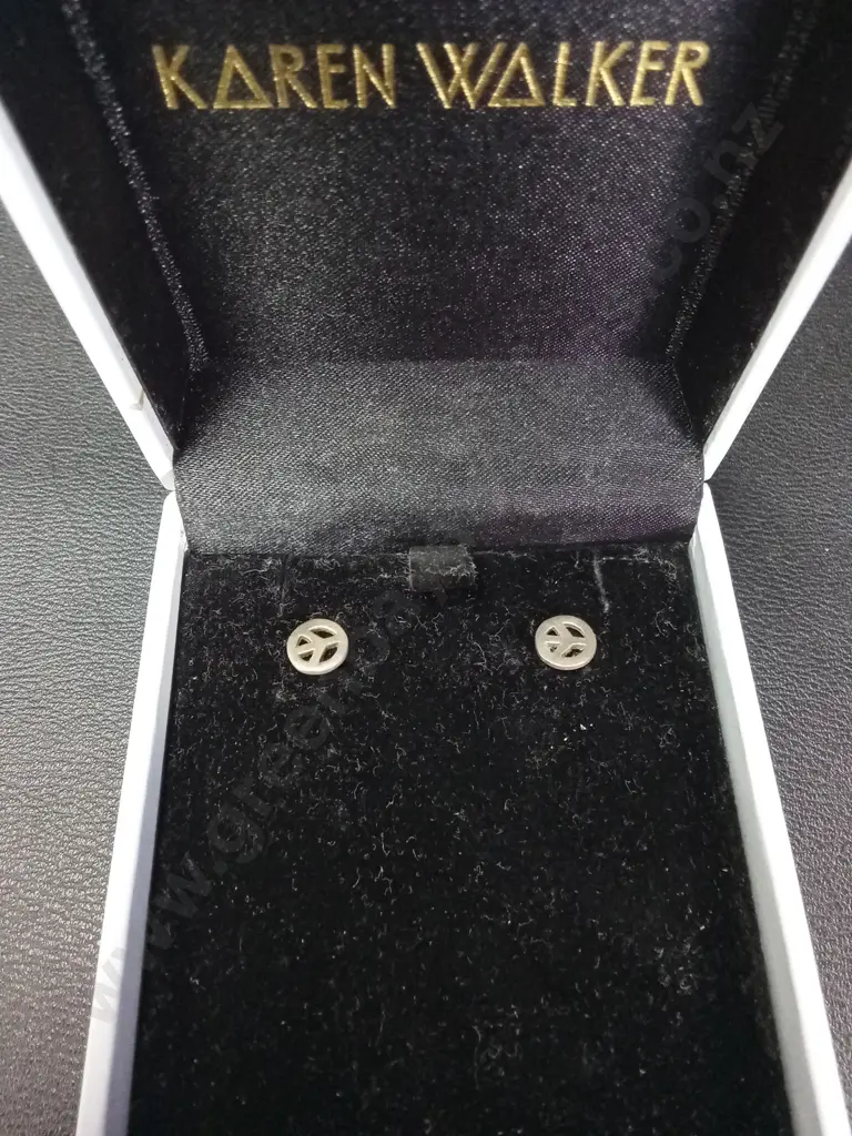 KAREN WALKER SILVER PEACE EARRINGS AND KEEPER OF THE LIGHT CARDS Image 1++