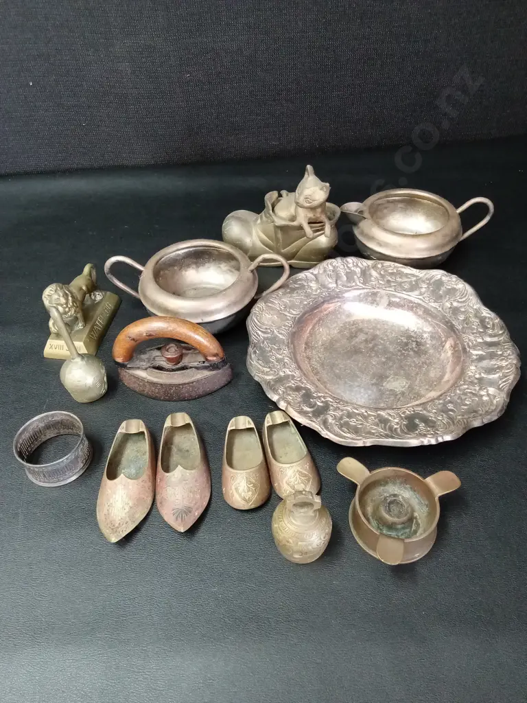 14 VINTAGE ITEMS TALLEST H10CM Image 1++