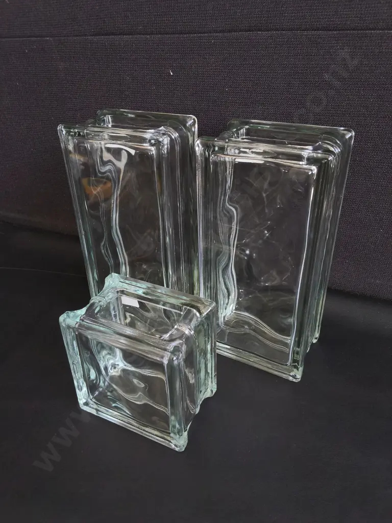 SET OF 3 VINTAGE ARCHITECTURAL WEST GERMAN GLASS BLOCK VASES, TALLEST H 23.5  CM Image 1++
