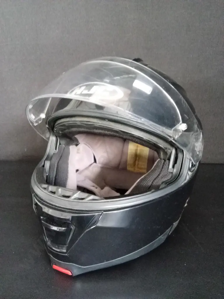 HJC FULL-FACE ROAD HELMET SIZE L Image 1++