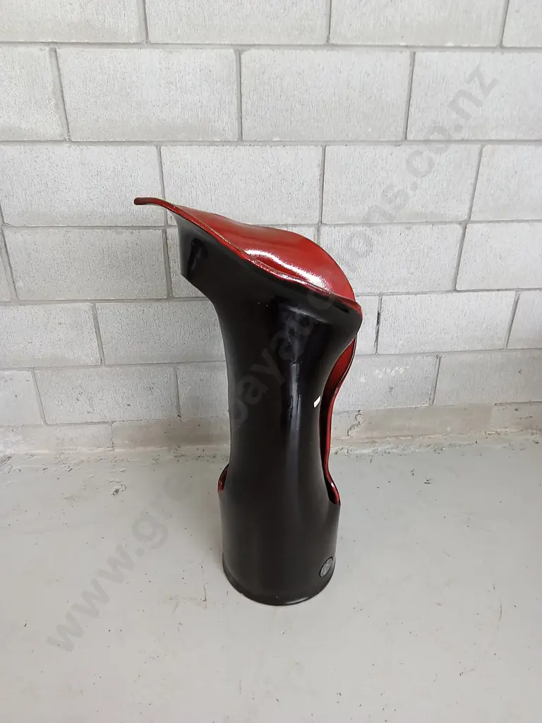 ABSTRACT MORRIS & JAMES POTTERY SCULPTURE, 89CM TALL Image 1++