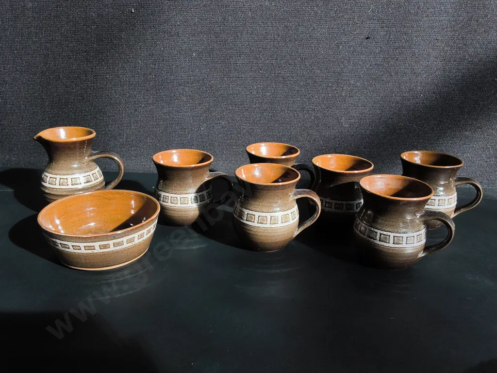 VINTAGE CERAMIC SET OF 8, CUPS, CREAMER AND BOWL, TALLEST H 11 CM Image 1++