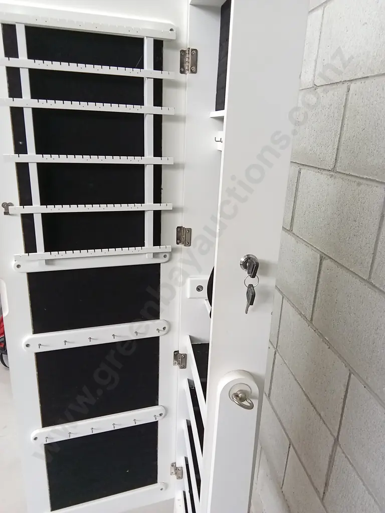 FREE STANDING MIRROR, WITH LOCKER INSIDE, H 162CM X W 41CM Image 1++
