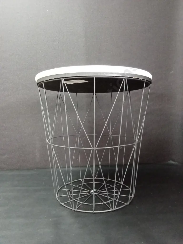 MARBLE TOP WIRE TABLE H47CM DIA 44CM Image 1++
