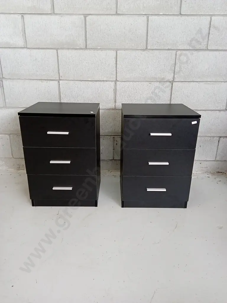 PAIR OF BLACK 3-DRAWER BEDSIDE TABLES, H 58CM X W 40CM X D 35CM Image 1++