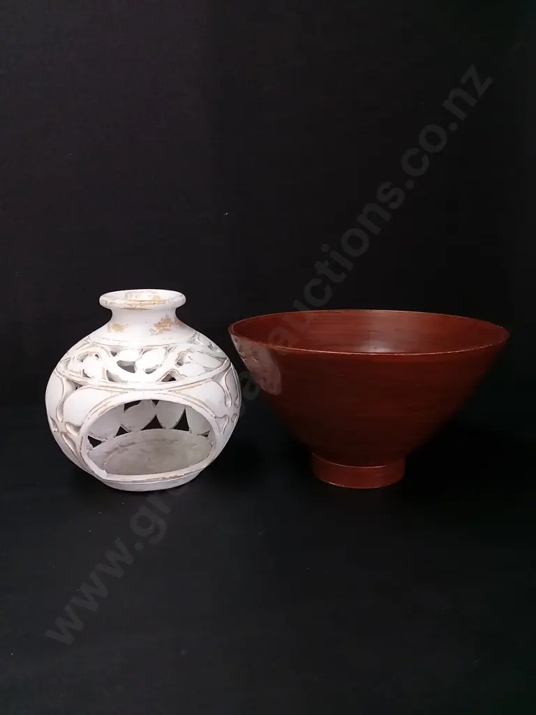CERAMIC CUTWORK LANTERN H20CM AND BOWL DIA Image 1++