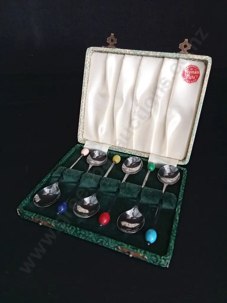 SET OF VINTAGE SILVERPLATED YEOMAN SPOONS Image 1++