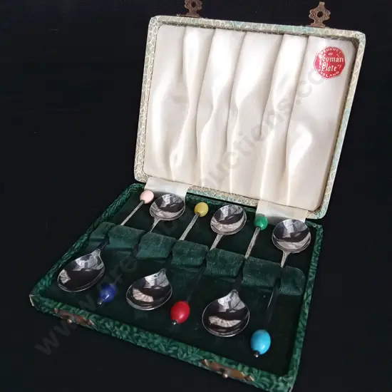 SET OF VINTAGE SILVERPLATED YEOMAN SPOONS