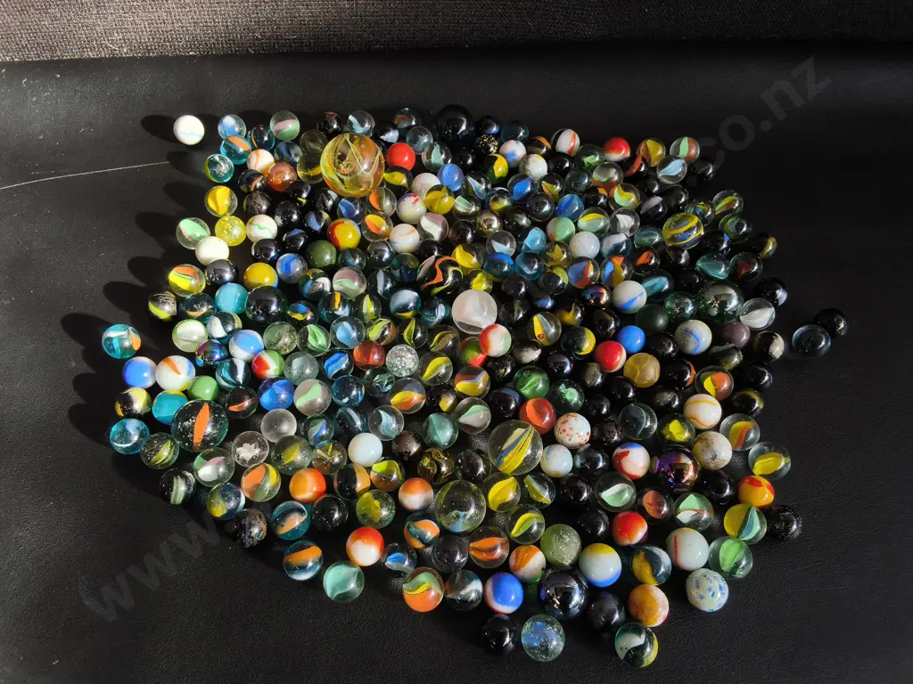 COLLECTION OF MARBLES Image 1++