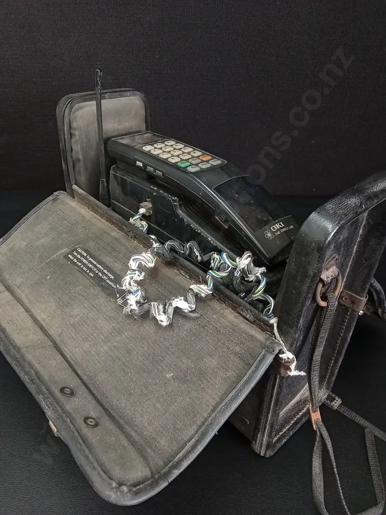 VINTAGE OKI CDL450 CELLUAR MOBILE TELEPHONE CIRCA 1989 Image 1++