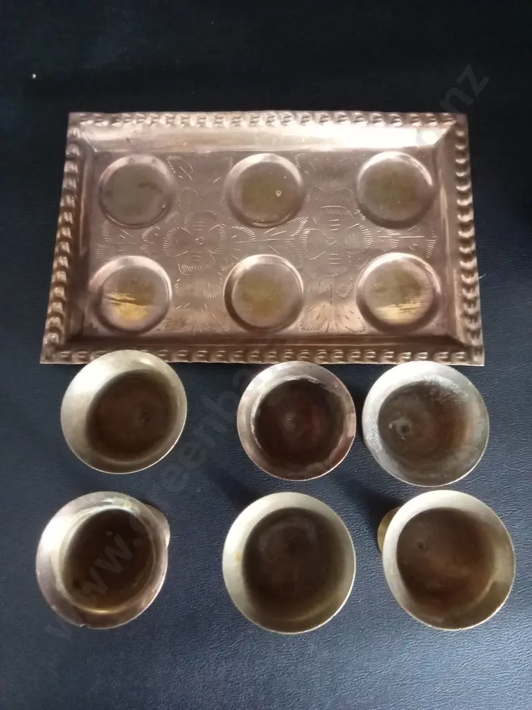 VINTAGE BRASS SHOT GOBLETS AND SOAPSTONE ELEPHANT COASTERS WITH STAND Image 1++