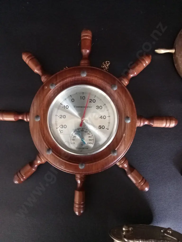 COLLECTION OF VINTAGE BAROMETERS, THERMOMETERS, AND CLOCK Image 1++