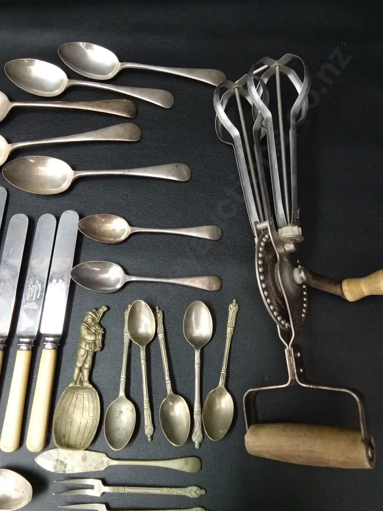 COLLECTION OF VINTAGE CUTLERY INCLUDING FIRTH STAINLESS, AND A HAND WHISK Image 1++