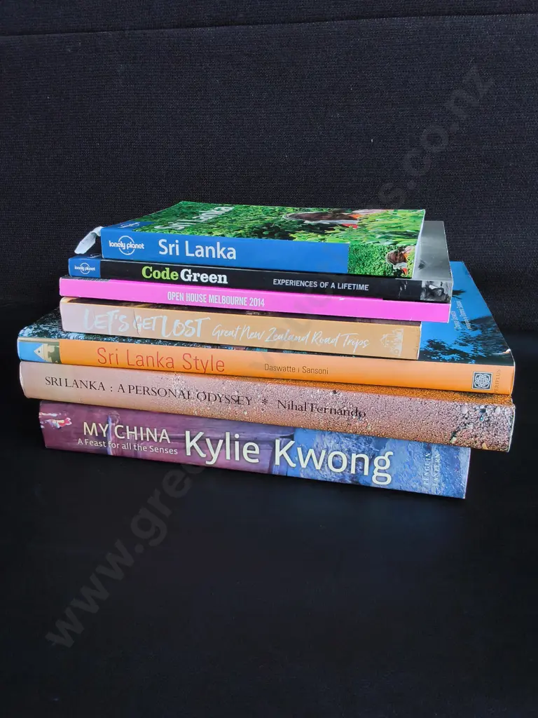 7 TRAVEL AND LIFESTYLE BOOKS Image 1++