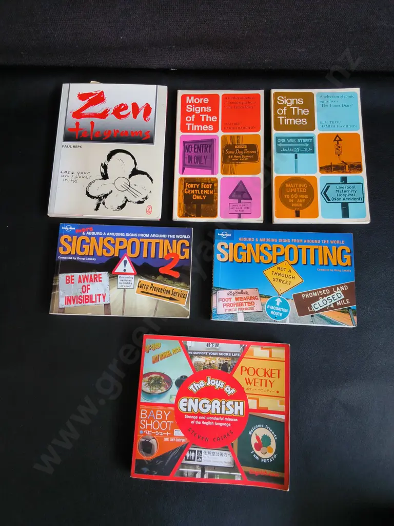 MIX OF BOOKS, 6 PIECES Image 1++