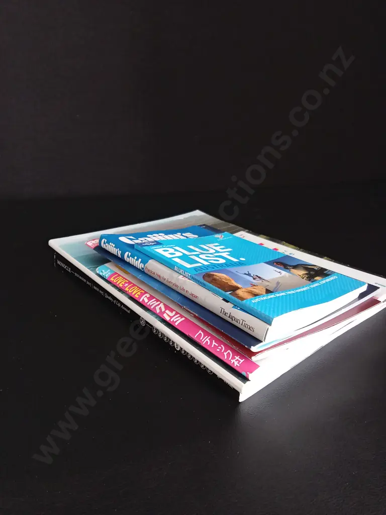 7 MAGAZINES/BOOKLETS Image 1++