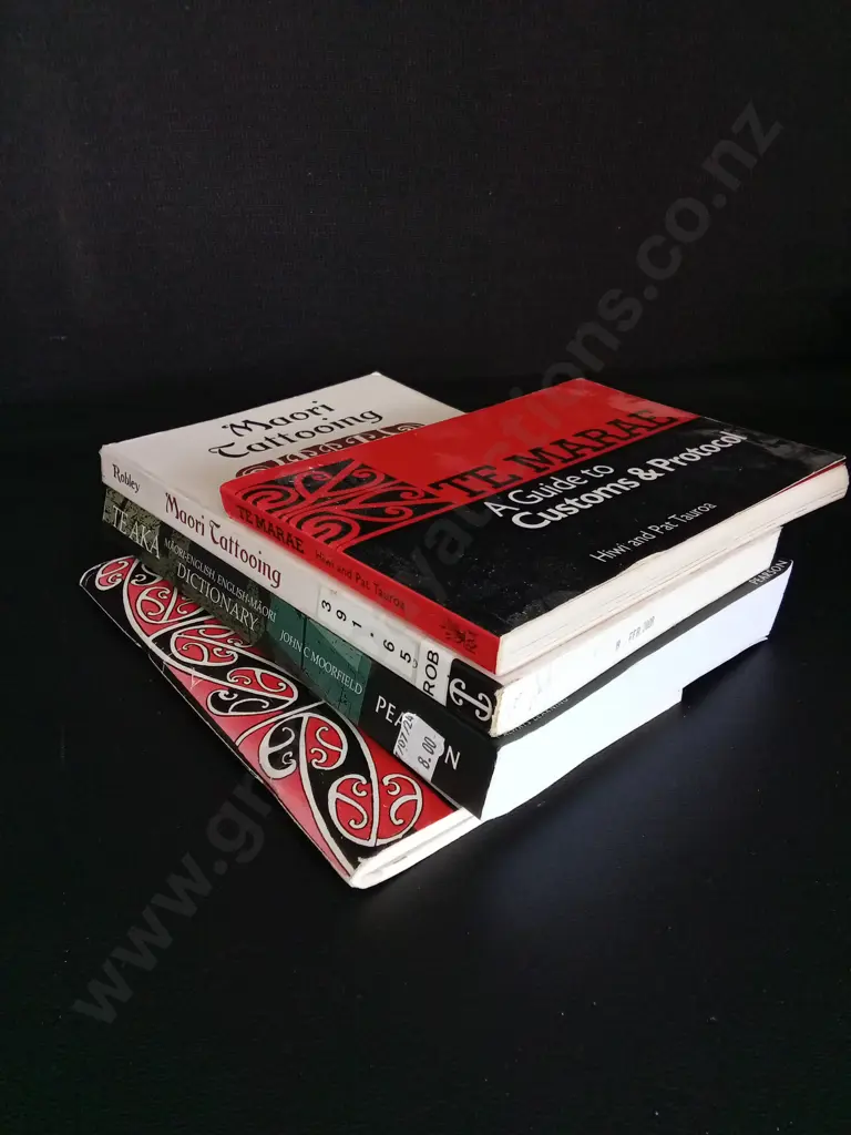 4 MĀORI BOOKS Image 1++