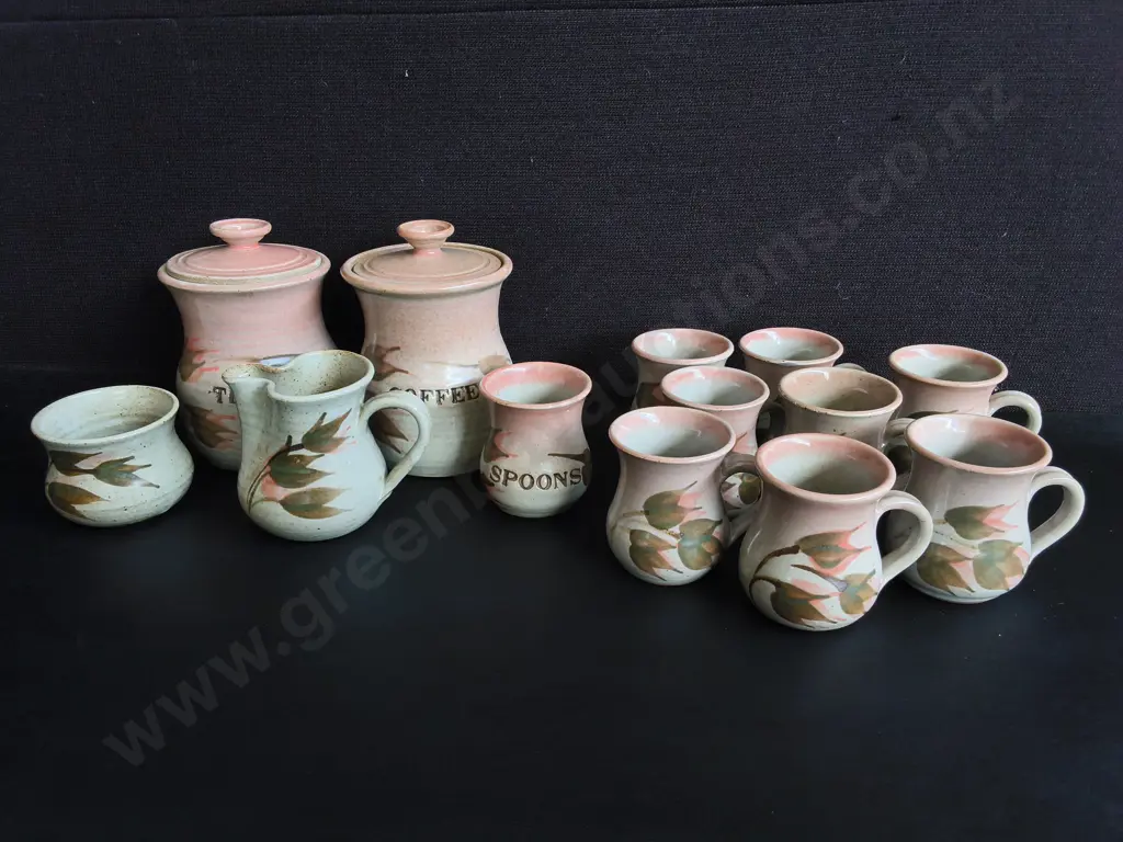 VINTAGE CERAMIC KITCHENWARE SET, 13 PIECES, TALLEST H 18 CM, DAMAGE PICTURED Image 1++