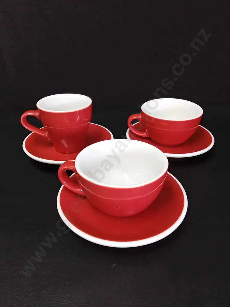 16 PIECE ACME COFFEE CUPS AND SAUCERS Image 1++