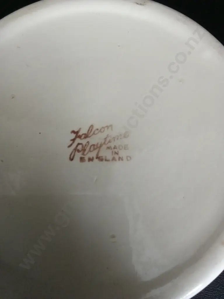VINTAGE FALCON WARE KOALA CRICKET BOWL DIA 14.5CM, 6 VINTAGE CHELSEA BY SHELLEY SMALL SQUARE PLATES AND A TEA TRIO Image 1++