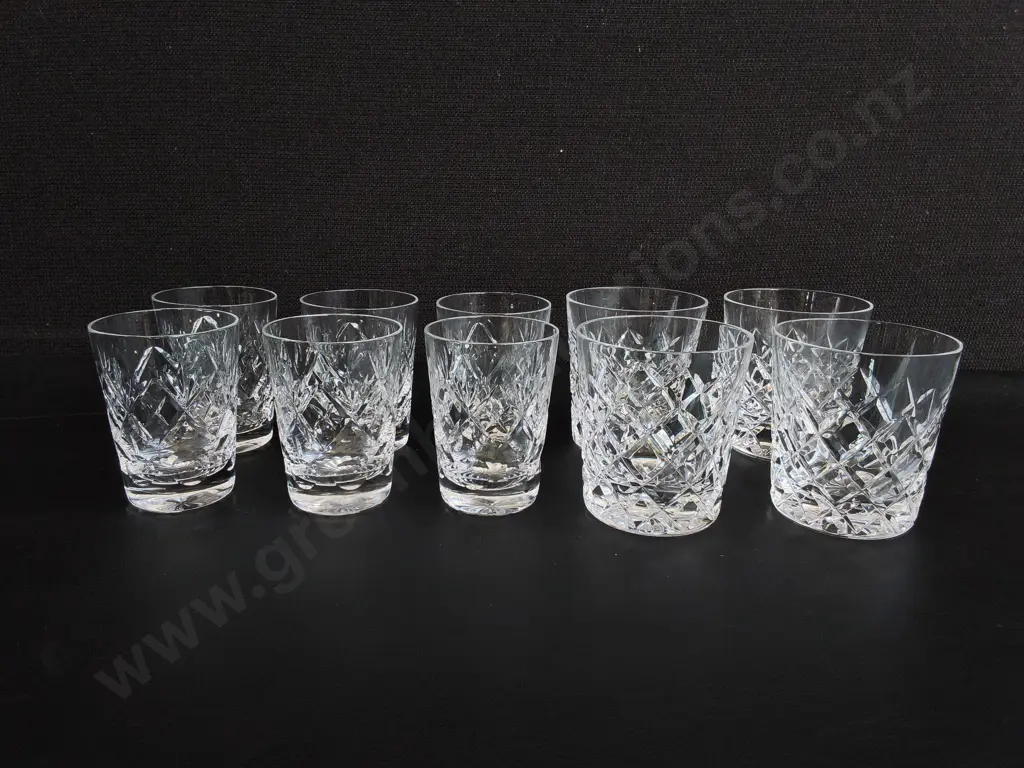 VINTAGE CUT GLASS WHISKEY TUMBLERS AND LOWBALL GLASSES, 10 TOTAL, TALLEST H 7 CM Image 1++