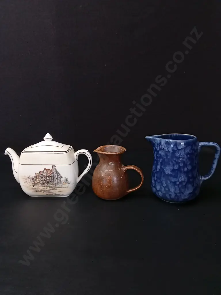 5 JUGS INCLUDING TEMUKA, SWINNERTONS AND OLD ENGLAND EMPIRE TALLEST H13CM Image 1++