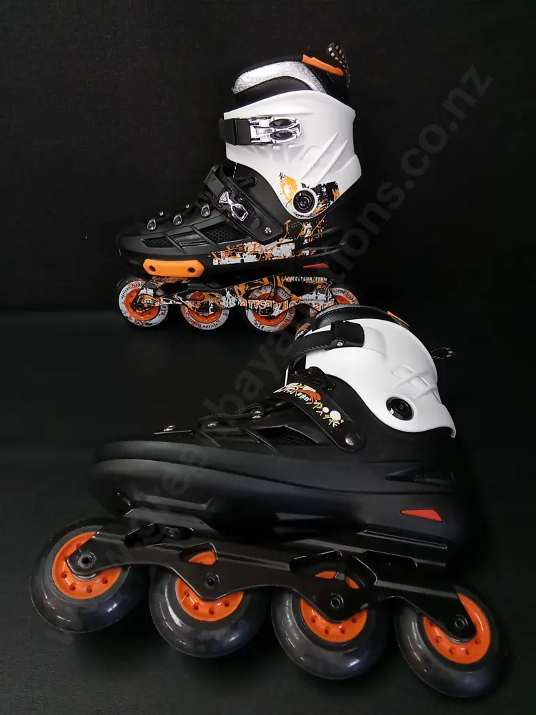 ROLLERSKATES SIZE UK9 Image 1++