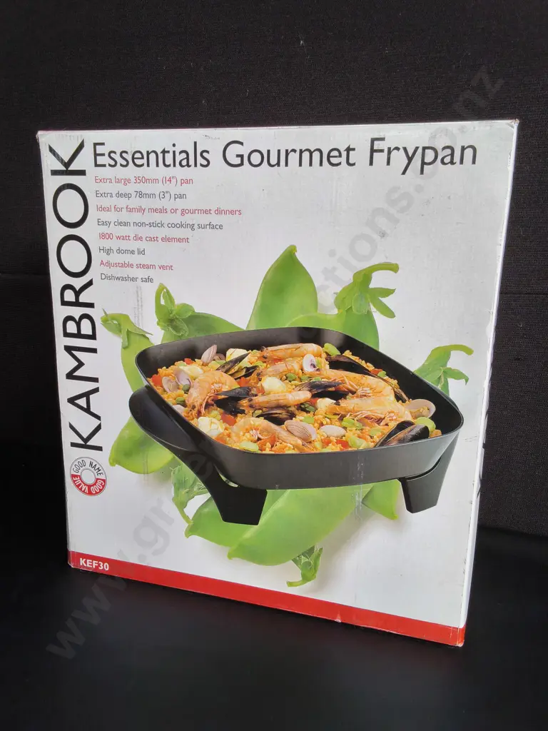 BRAND NEW KAMBROOK ESSENTIALS GOURMET ELECTRIC FRYPAN, BOXED Image 1++