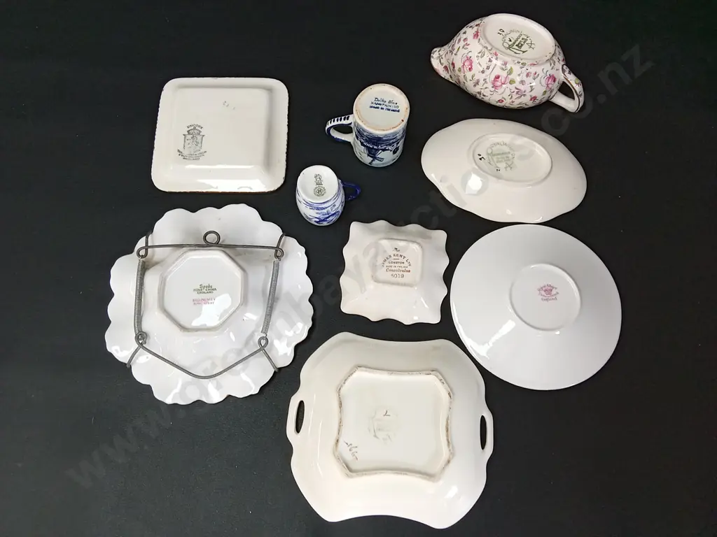 MIX OF CHINA TALLEST H5CM, INCLUDING ROYAL DOULTON, ROYAL ALBERT, SPODE AND MORE Image 1++