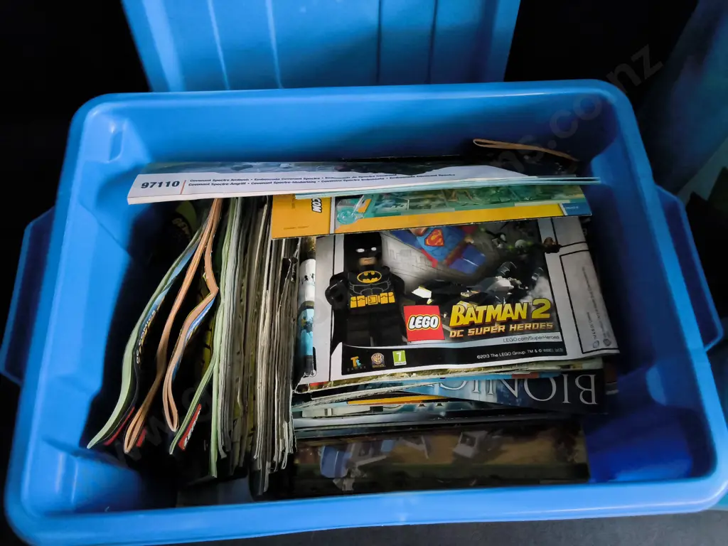TUB OF LEGO ALONG WITH INSTRUCTION BOOKLETS Image 1++