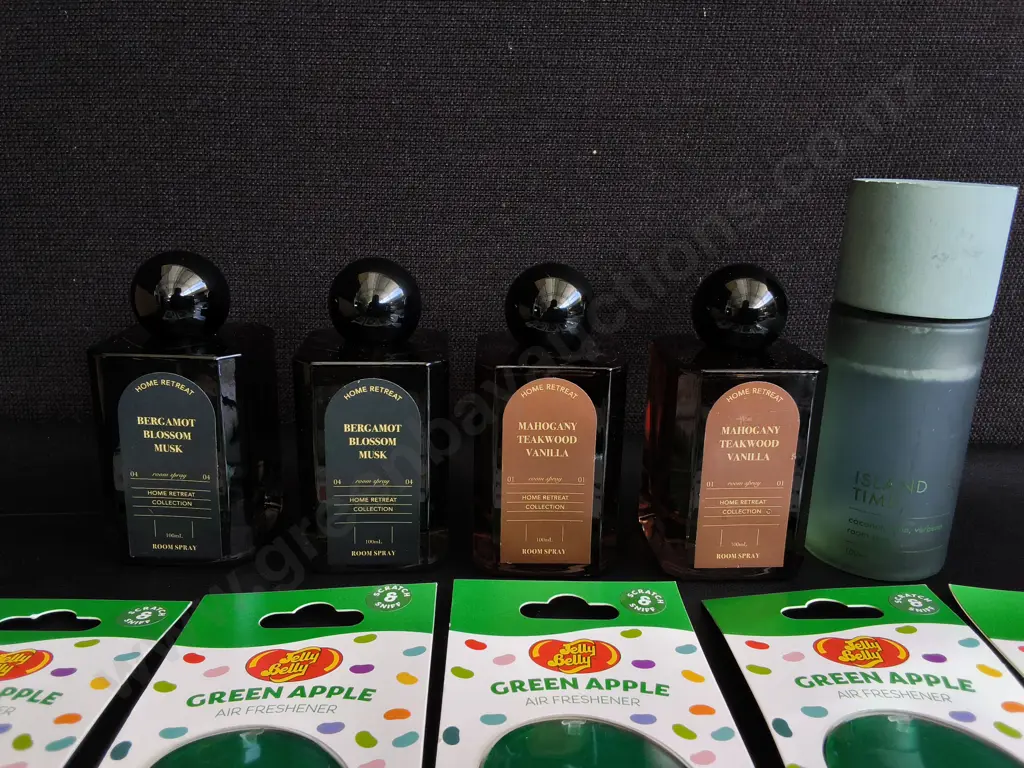10 PIECES FRAGRANCE ITEMS Image 1++