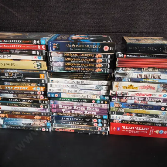 MIX OF DVDS