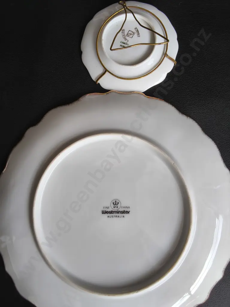 WESTMINSTER FINE CHINA DECORATIVE PLATE AND 4 MINIATURE LIMOGES DECORATIVE PLATES, WIDEST DIA 20.5 CM Image 1++