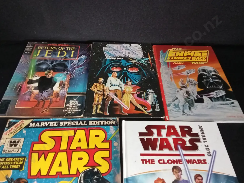 5 VINTAGE STAR WARS COMICS Image 1++