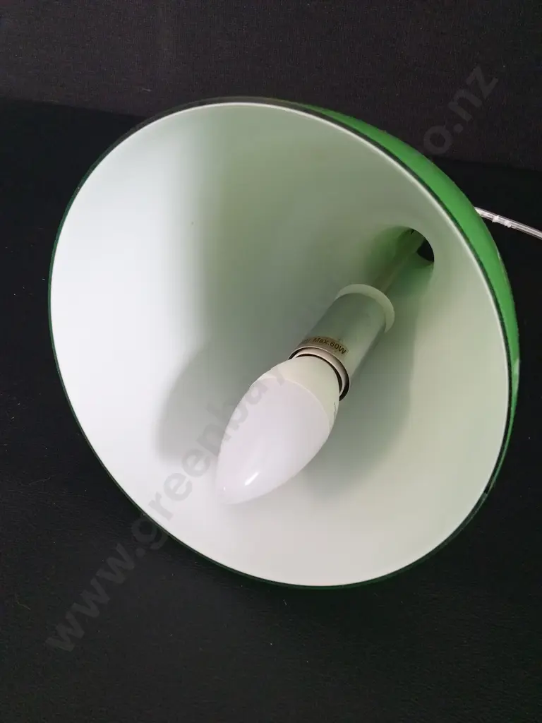 GREEN PENDANT LIGHT L30CM DIA 14.5CM Image 1++