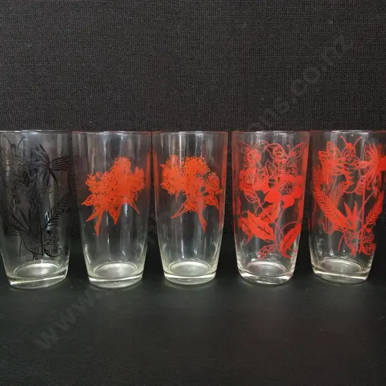 5 X VINTAGE PEANUT BUTTER JAR GLASSES