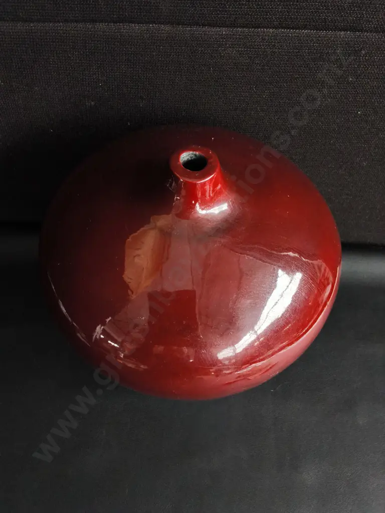 RED CERAMIC BULB VASE, H 30 CM Image 1++