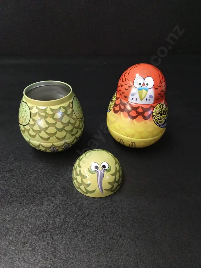 4 NEW ZEALAND PIGGY BANKS Image 1++