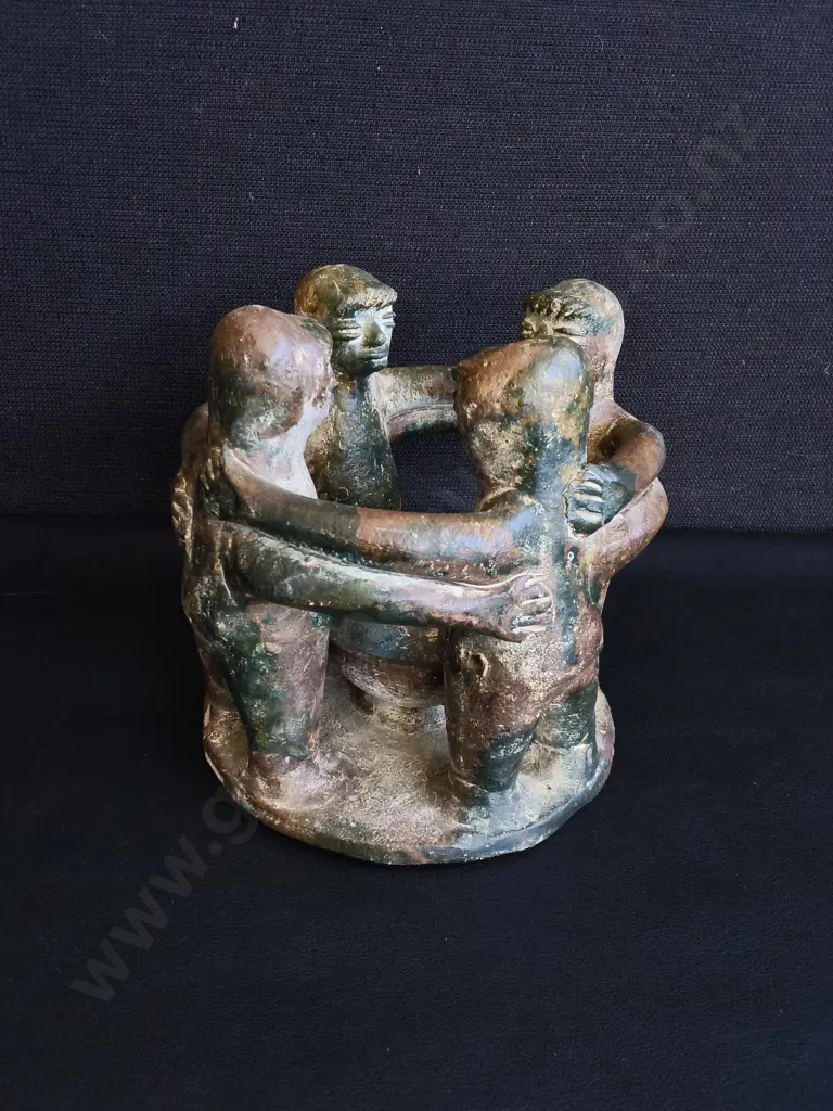 HAND CRAFTED CIRCLE OF FRIENDS FOLK ART SCULPTURE AND CANDLE HOLDER, H 18 CM Image 1++