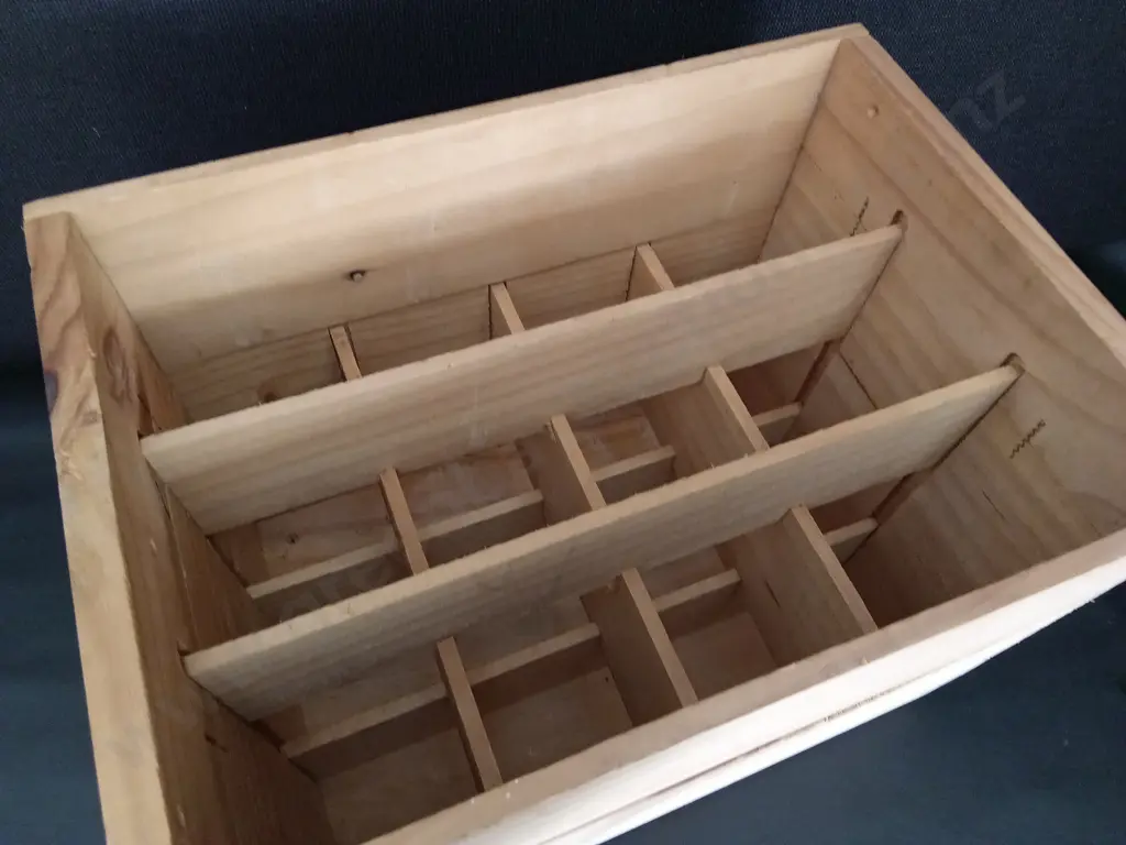 WOODEN WINE CRATE L41CM H32.5CM D29CM Image 1++