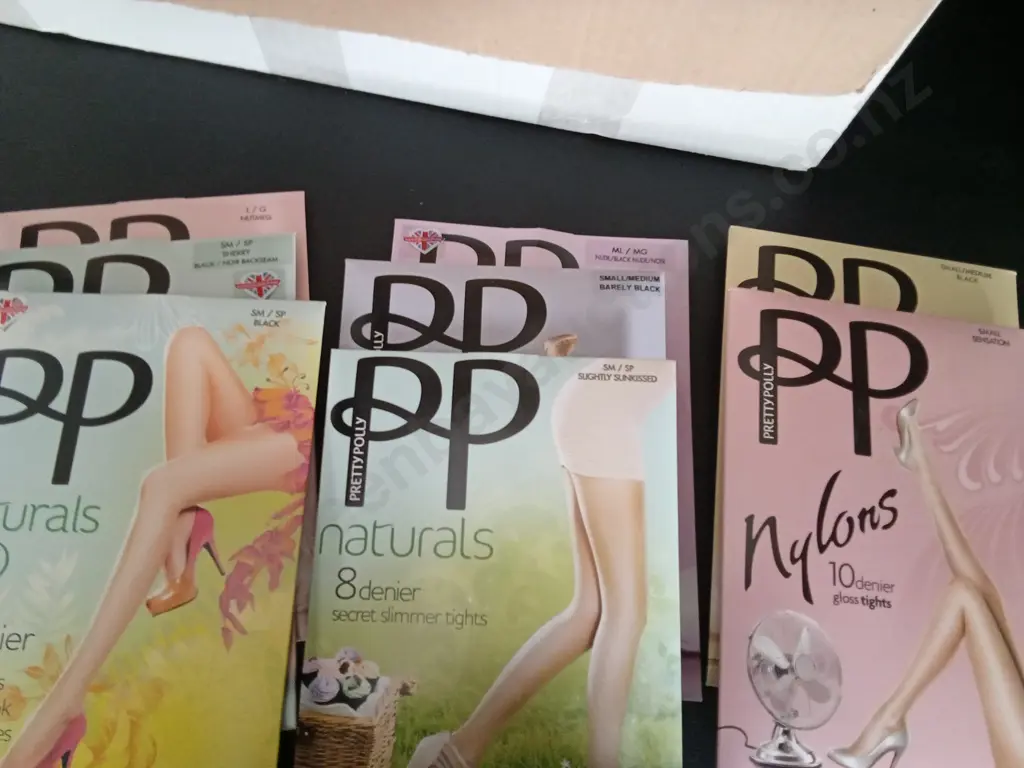 APPROX 93 BRAND NEW PRETTY POLLY ASSORTED TIGHTS Image 1++